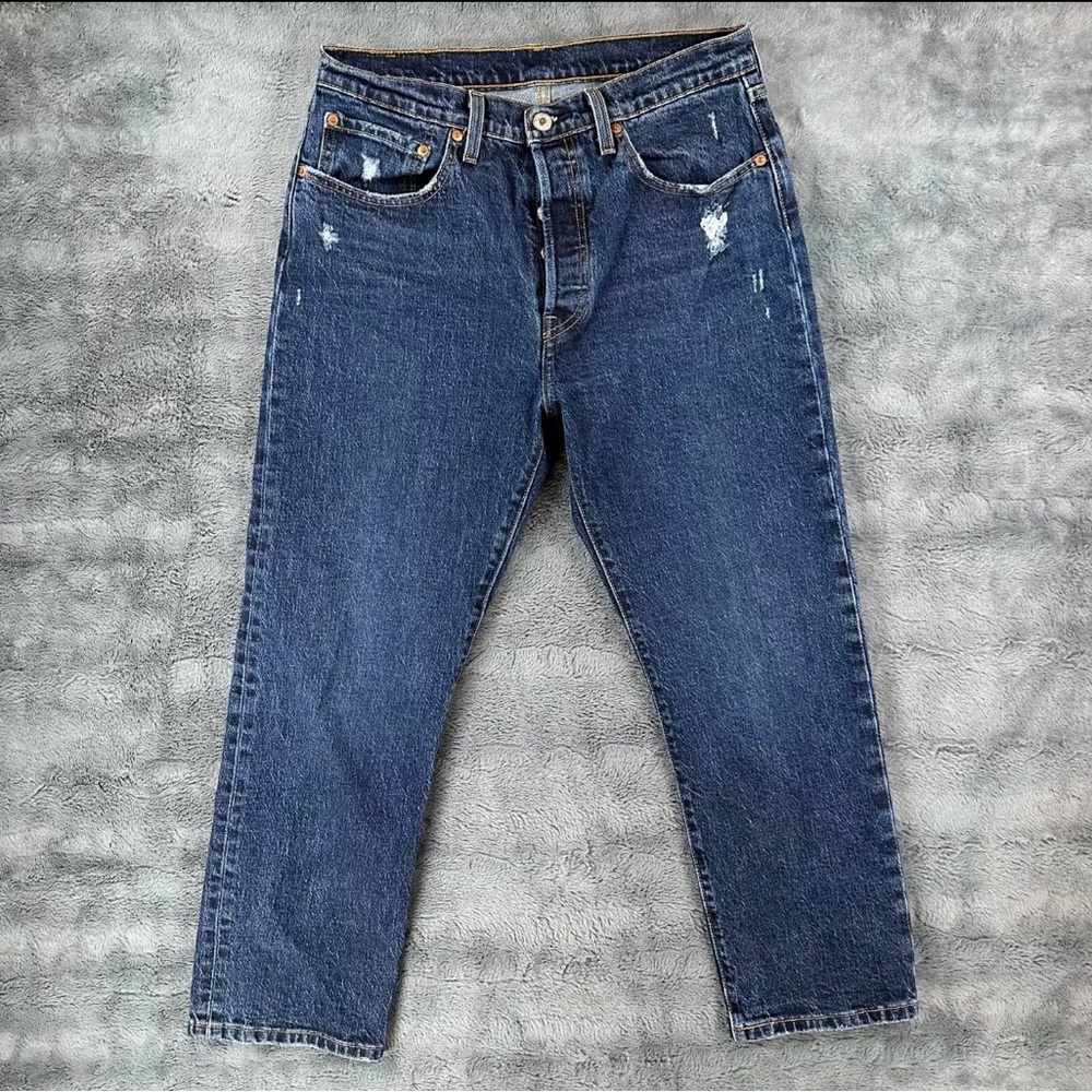 LAST CHANCE Levi's 501 Cropped Ankle Jeans Women’s 30x26 Button Fly Straight Leg